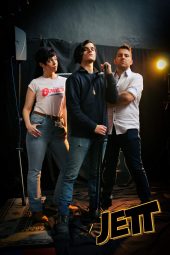 MV5BMGUzZmYyY2ItNDUwNS00ZjU5LWI4MmMtZTAwNmM0OWFiNTI0XkEyXkFqcGdeQXVyNTk5OTkxMDU@._V1_